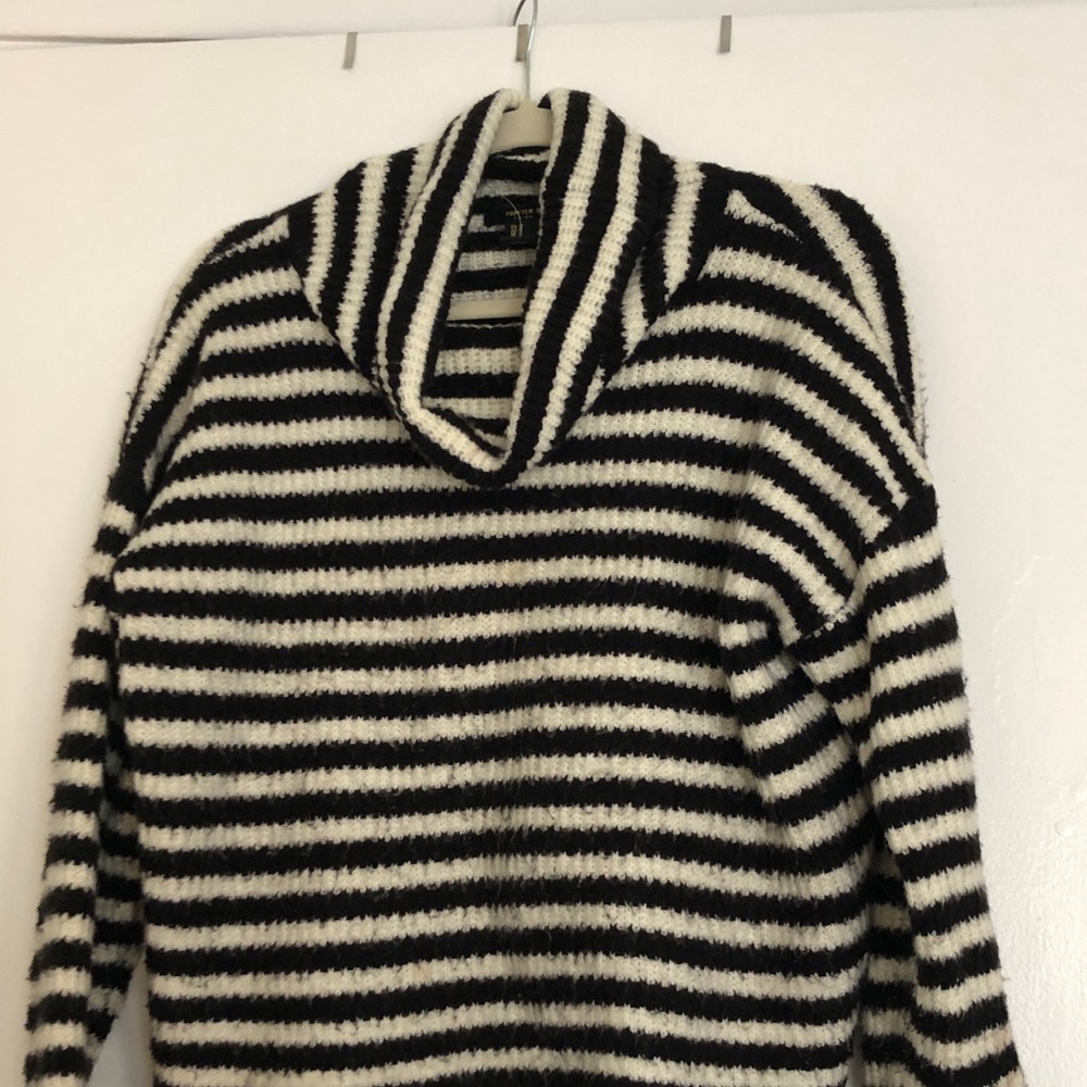 Black and White sweater